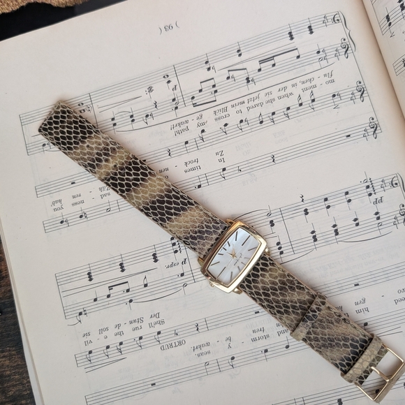 Jules And James gold Watch with Snake Print Strap - Picture 11 of 13